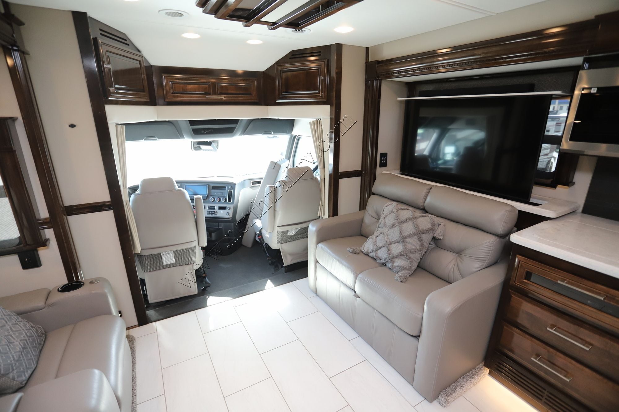 Used 2023 Renegade Rv Xl 45DBM Super C  For Sale