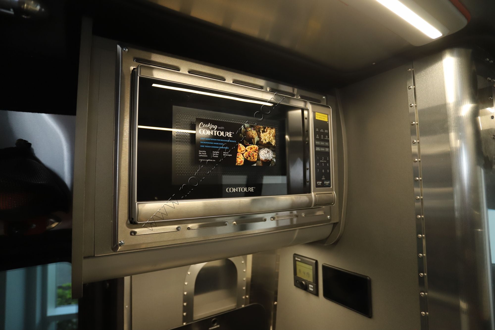 2026 Airstream Interstate 19X OUTLAND Class B New  For Sale