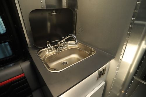 2026 Airstream Outland 19XE1