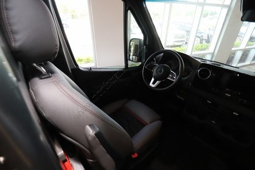 2026 Airstream Outland 19XE1