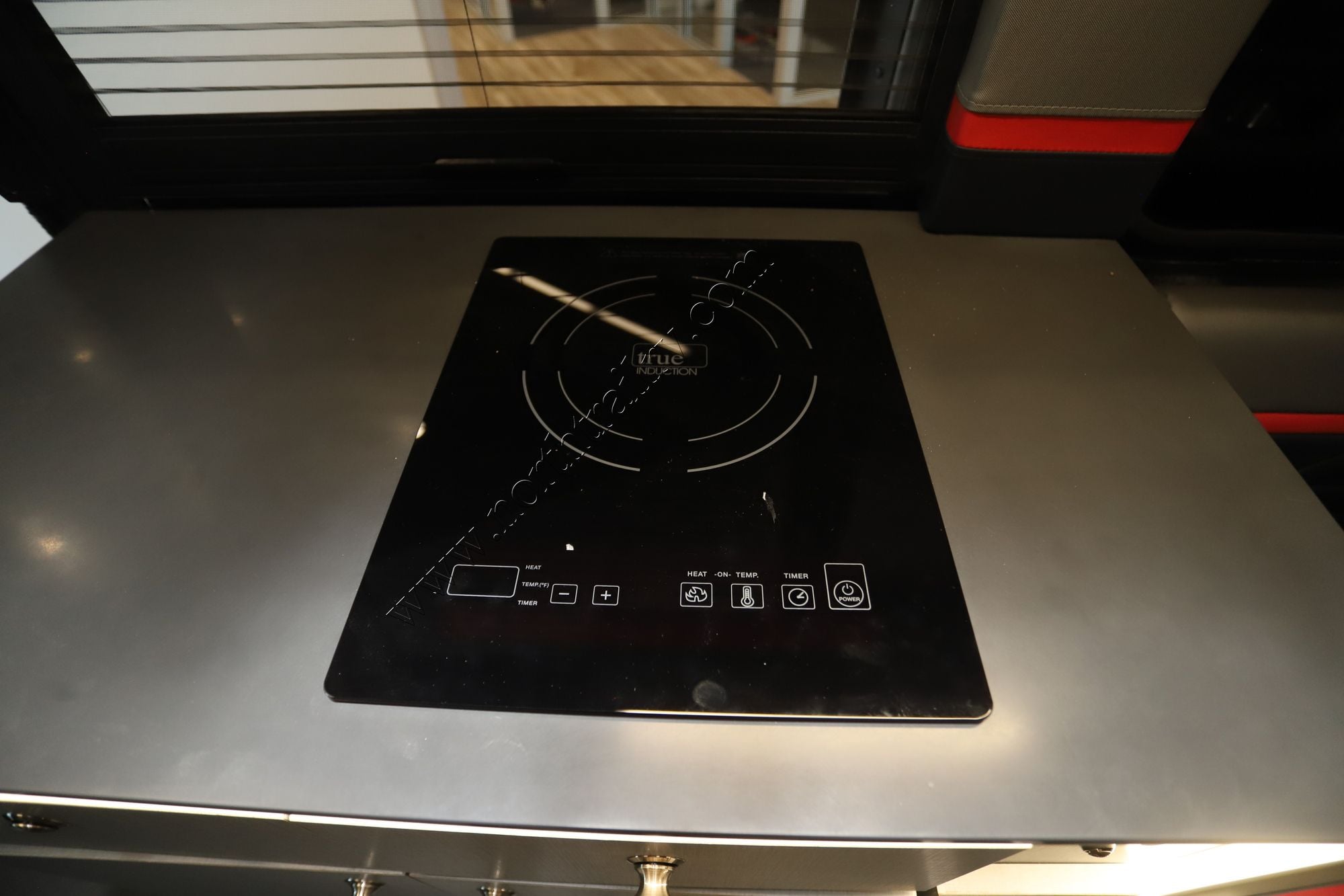 2026 Airstream Interstate 19X OUTLAND Class B New  For Sale