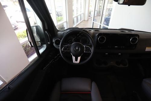 2026 Airstream Outland 19XE1