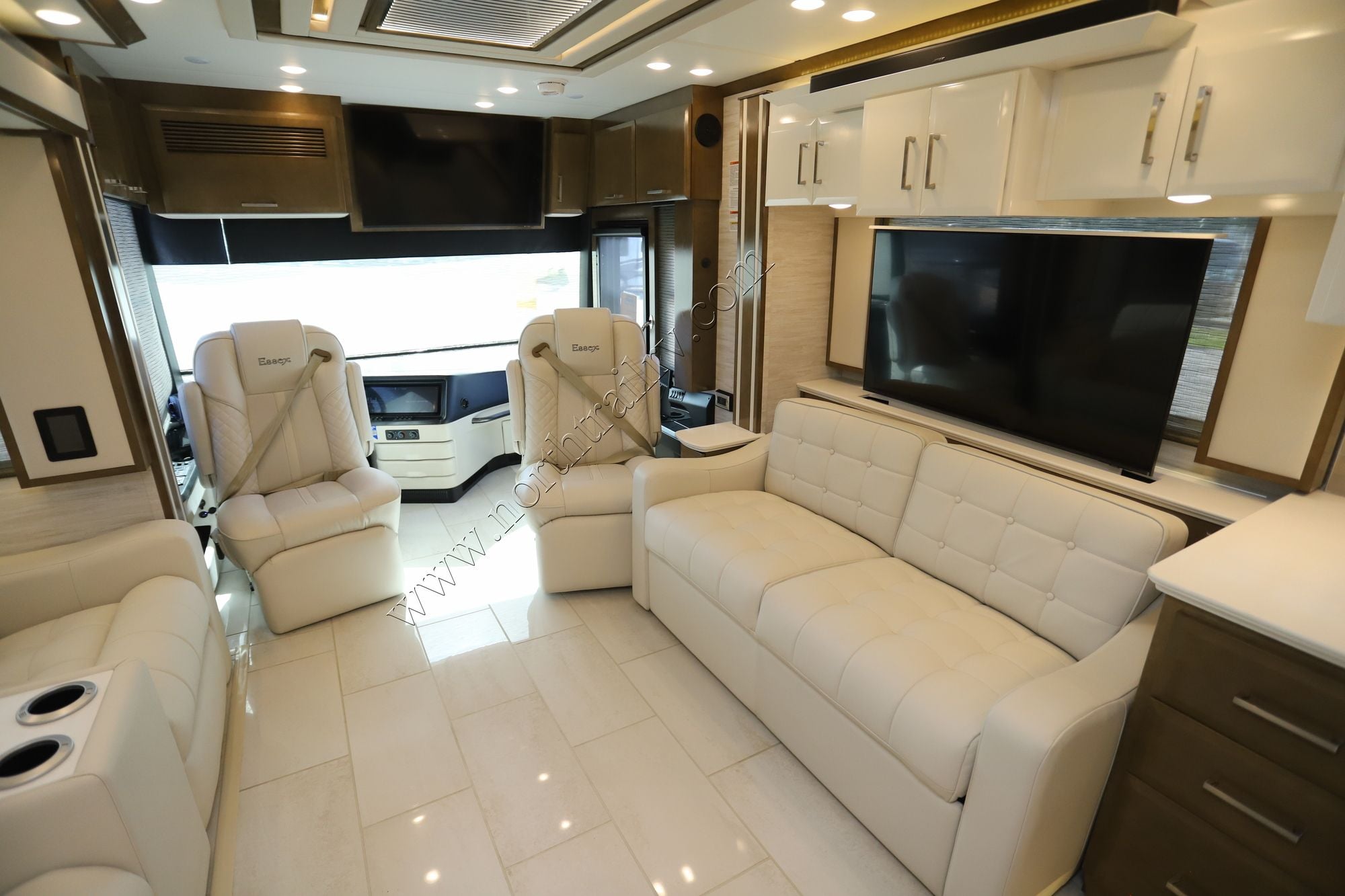 New 2026 Newmar Essex 4551 Class A  For Sale
