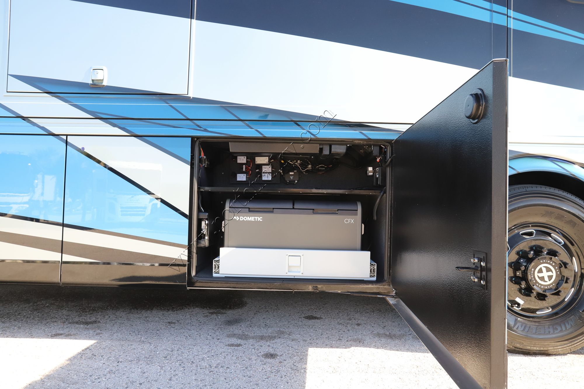 New 2026 Newmar Essex 4551 Class A  For Sale