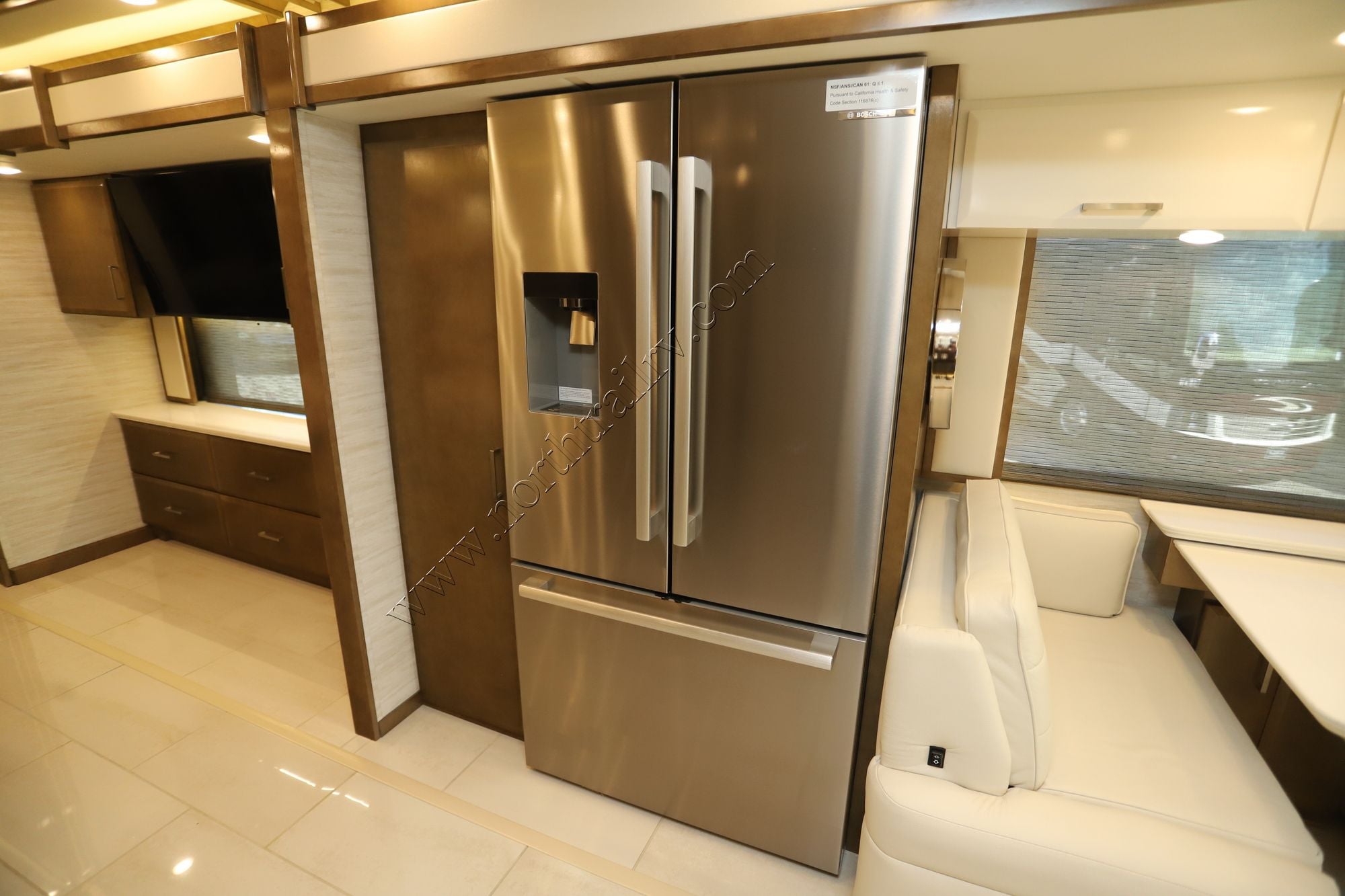 New 2026 Newmar Essex 4551 Class A  For Sale