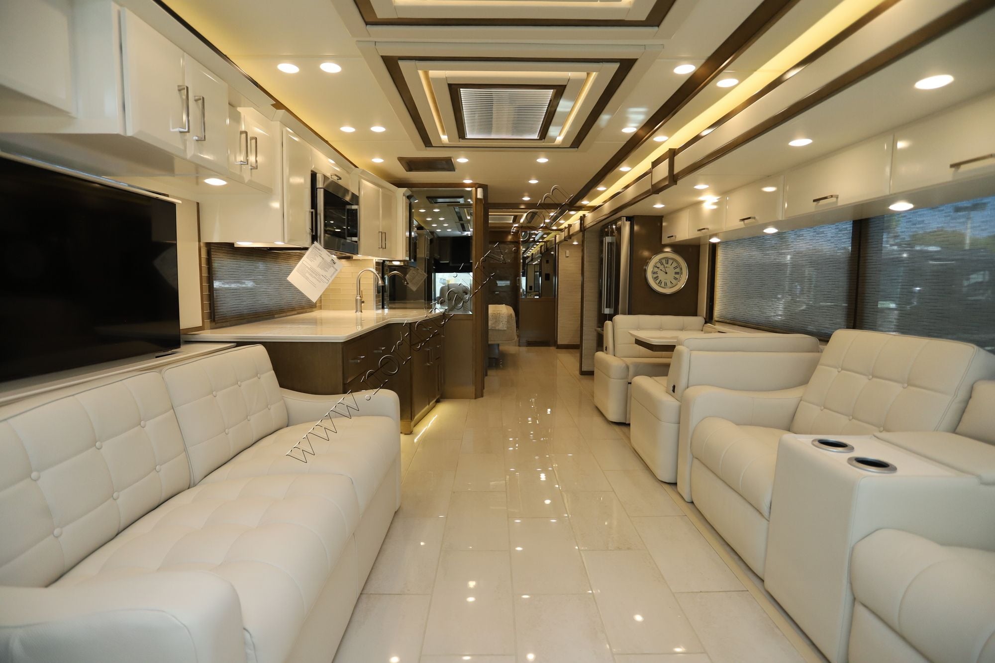 New 2026 Newmar Essex 4551 Class A  For Sale