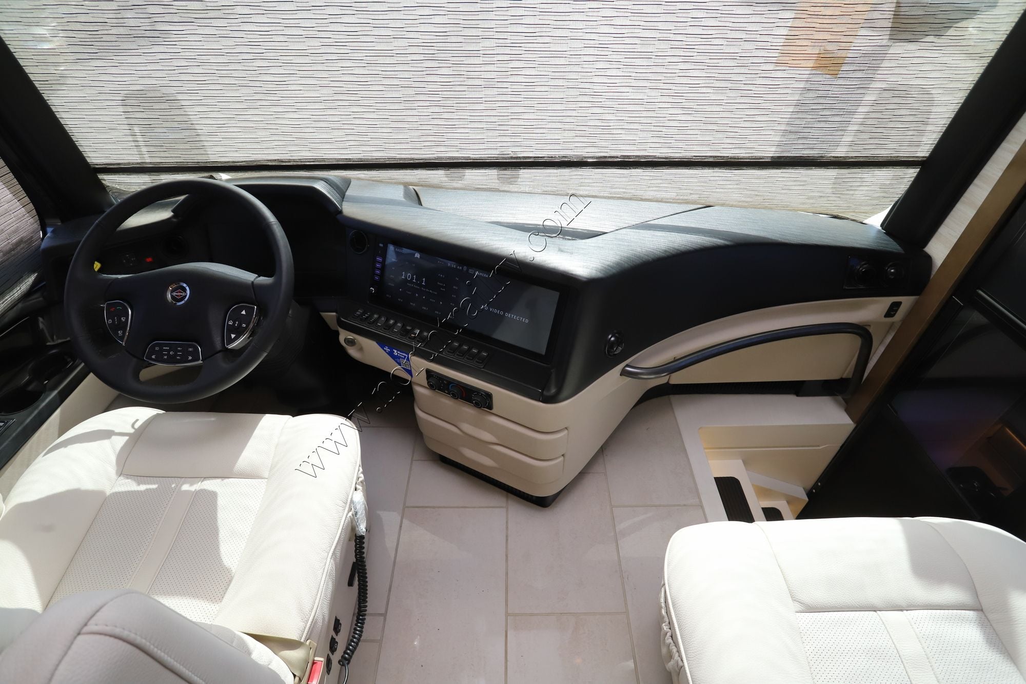 New 2026 Newmar Essex 4551 Class A  For Sale