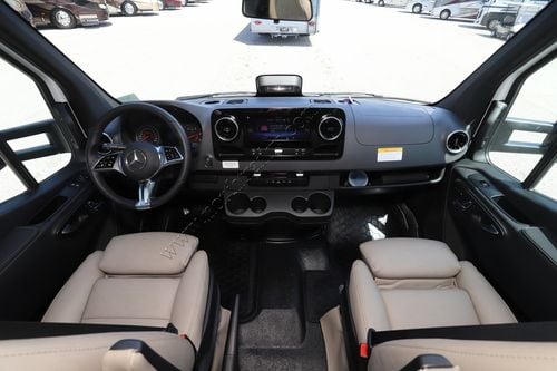 2026 Tiffin Motor Homes Wayfarer 25RW