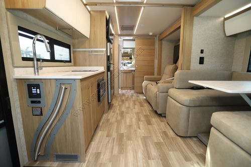2026 Tiffin Motor Homes Wayfarer 25RW