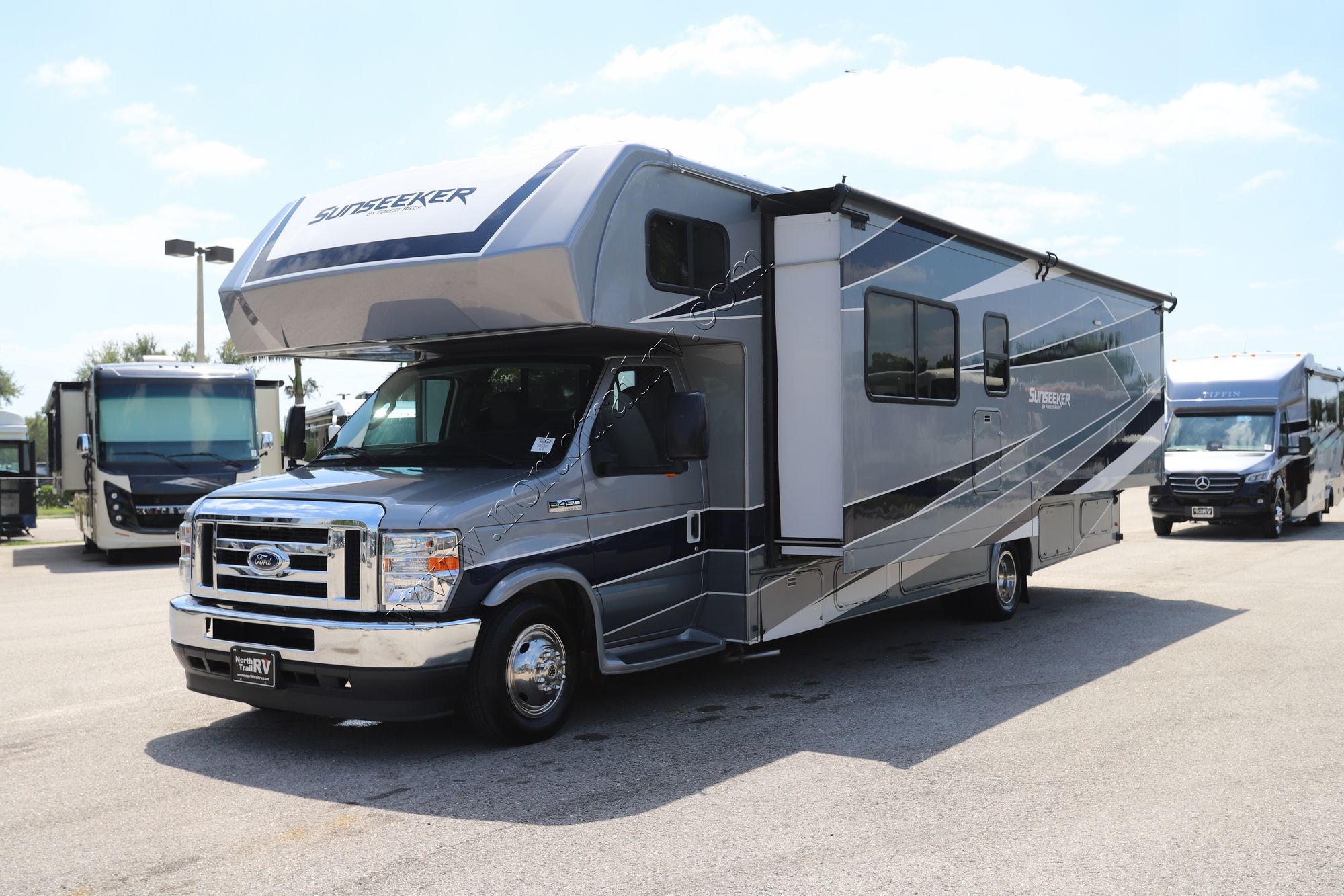 Used 2021 Forest River Sunseeker 3050S Class C  For Sale