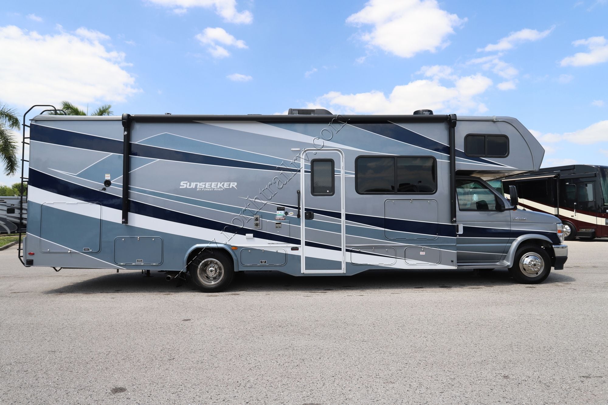 Used 2021 Forest River Sunseeker 3050S Class C  For Sale