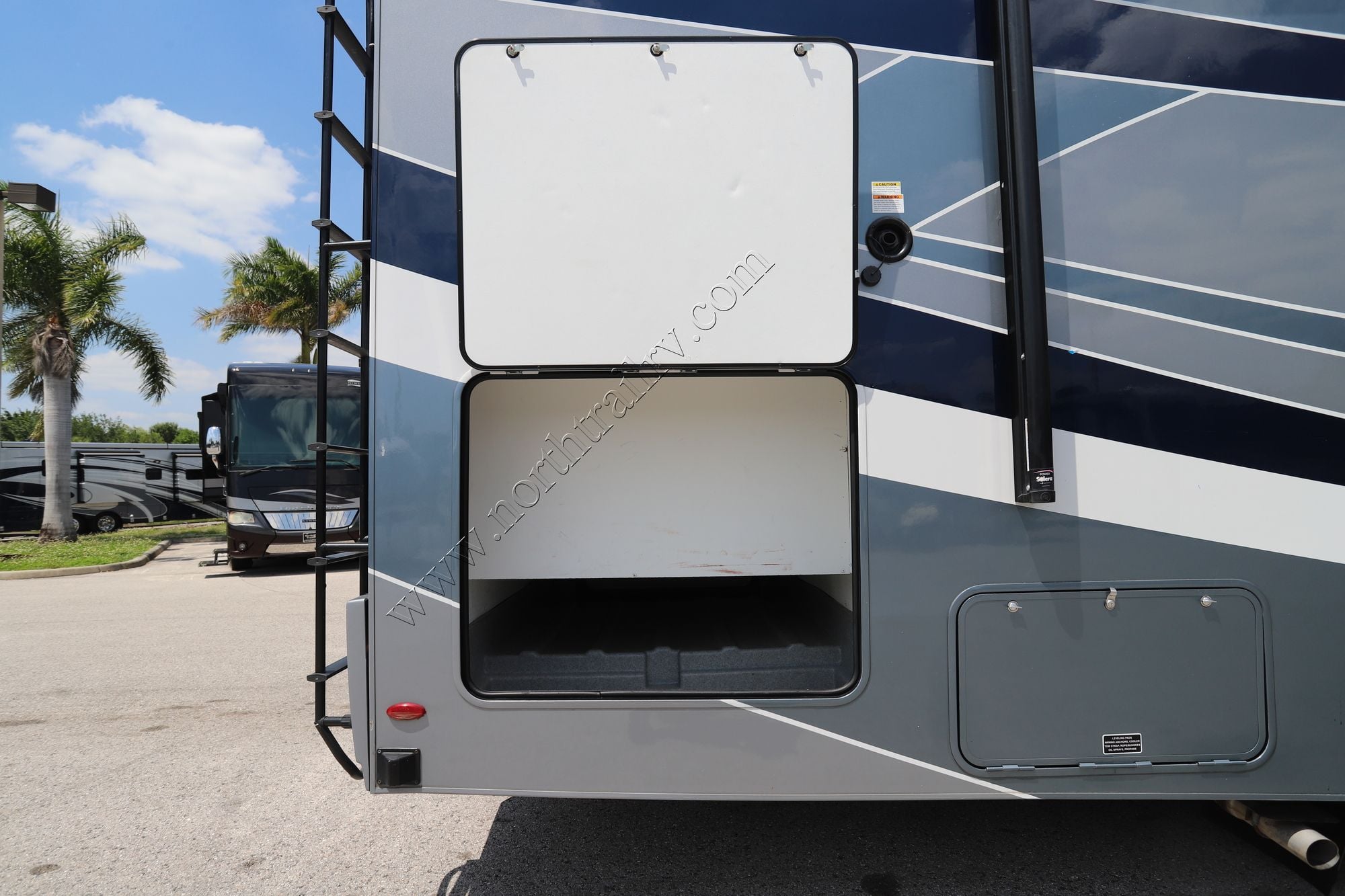 Used 2021 Forest River Sunseeker 3050S Class C  For Sale