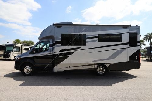 2026 Tiffin Motor Homes Wayfarer 25RW