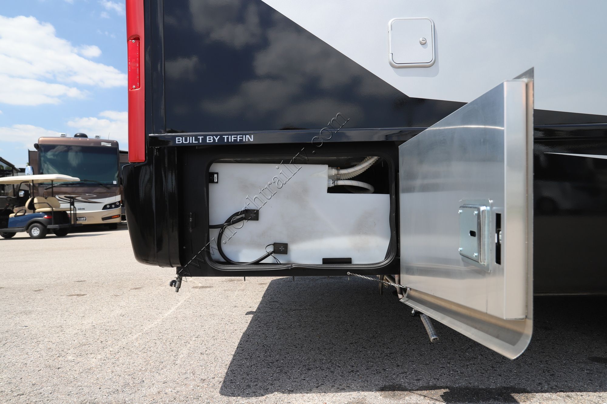 New 2026 Tiffin Motor Homes Wayfarer 25RW Class C  For Sale
