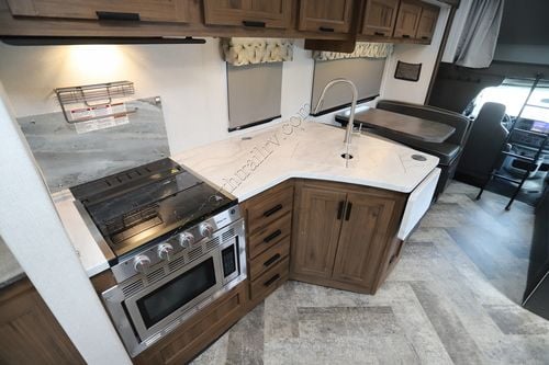 2021 Forest River Sunseeker 3050S