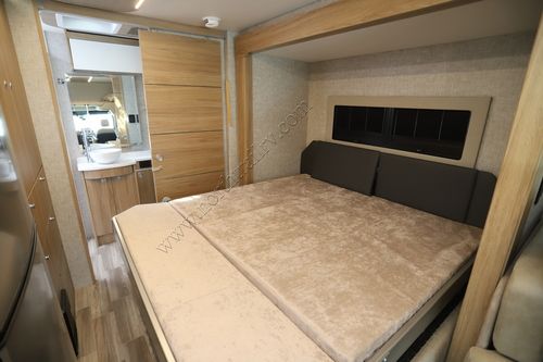 2026 Tiffin Motor Homes Wayfarer 25RW