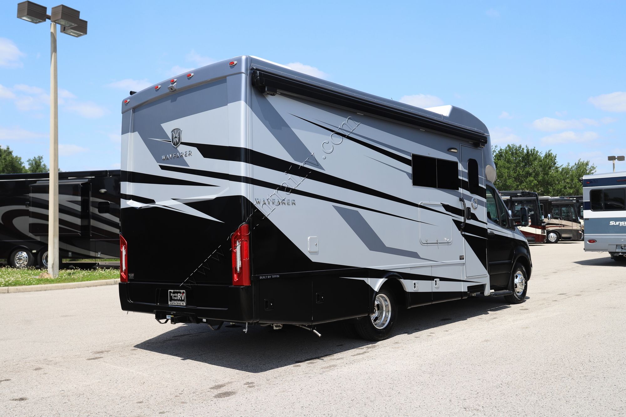 New 2026 Tiffin Motor Homes Wayfarer 25RW Class C  For Sale