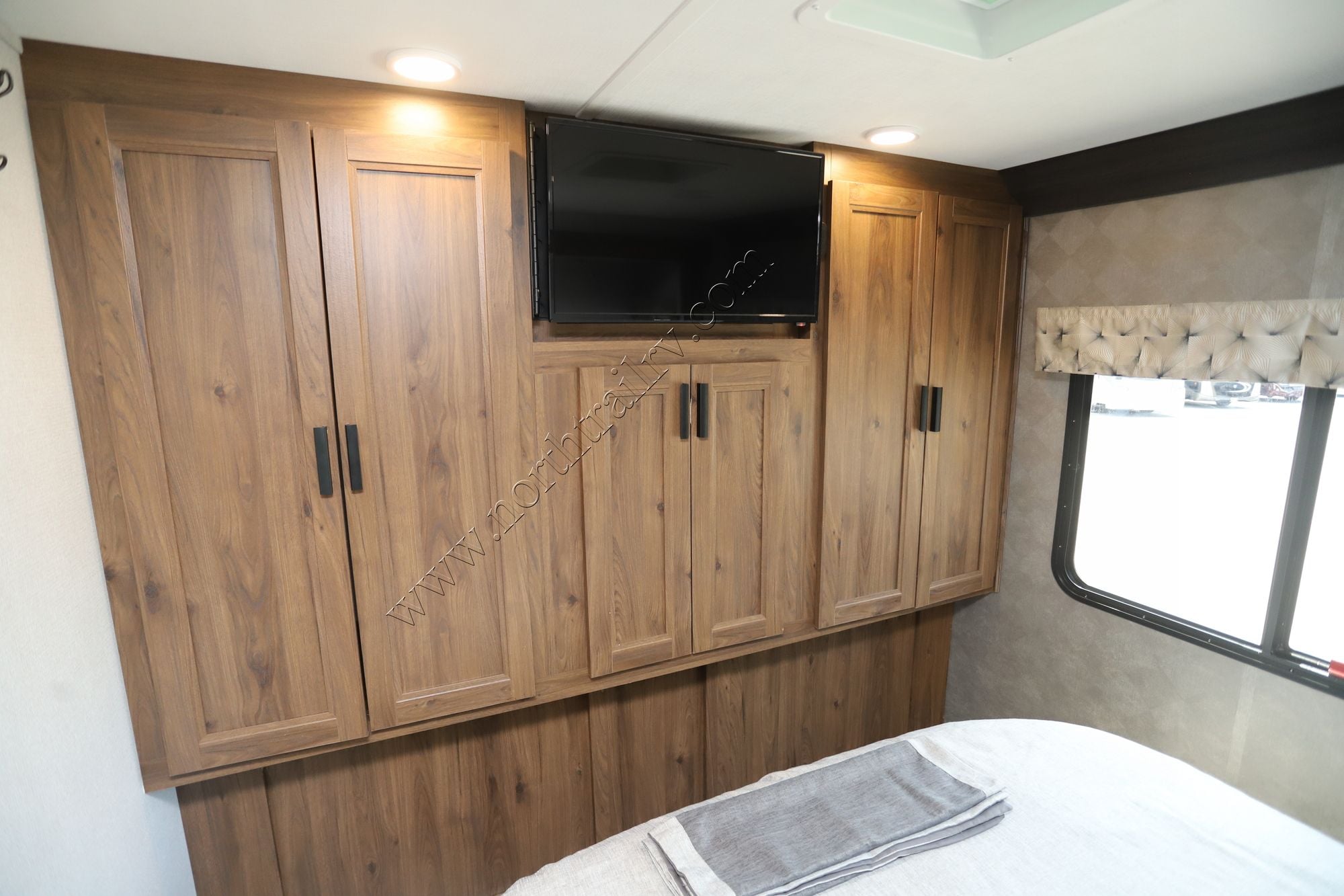 Used 2021 Forest River Sunseeker 3050S Class C  For Sale