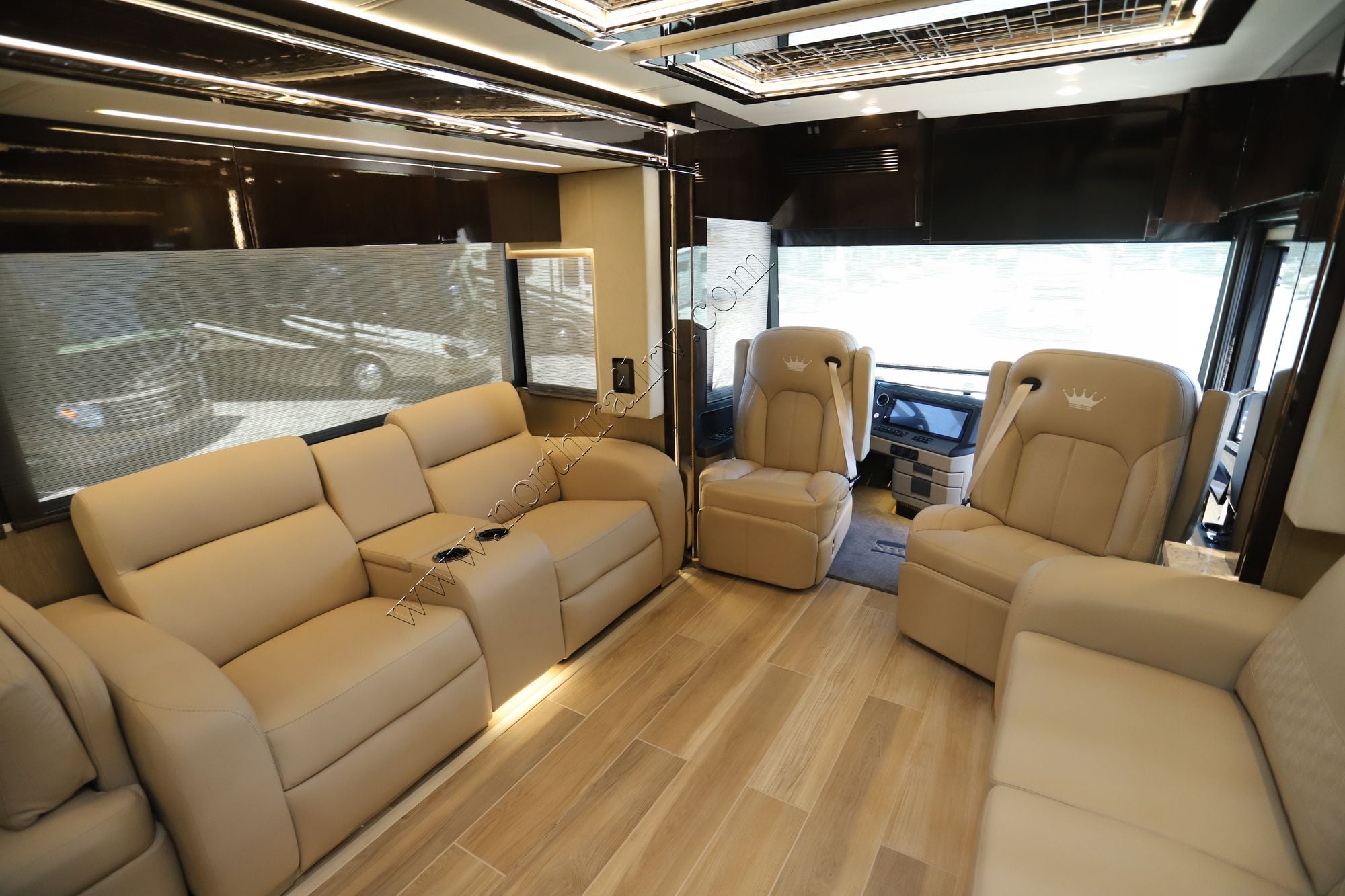 New 2025 Newmar King Aire 4531 Class A  For Sale