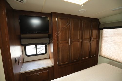 2018 Forest River Georgetown Gt3 30X