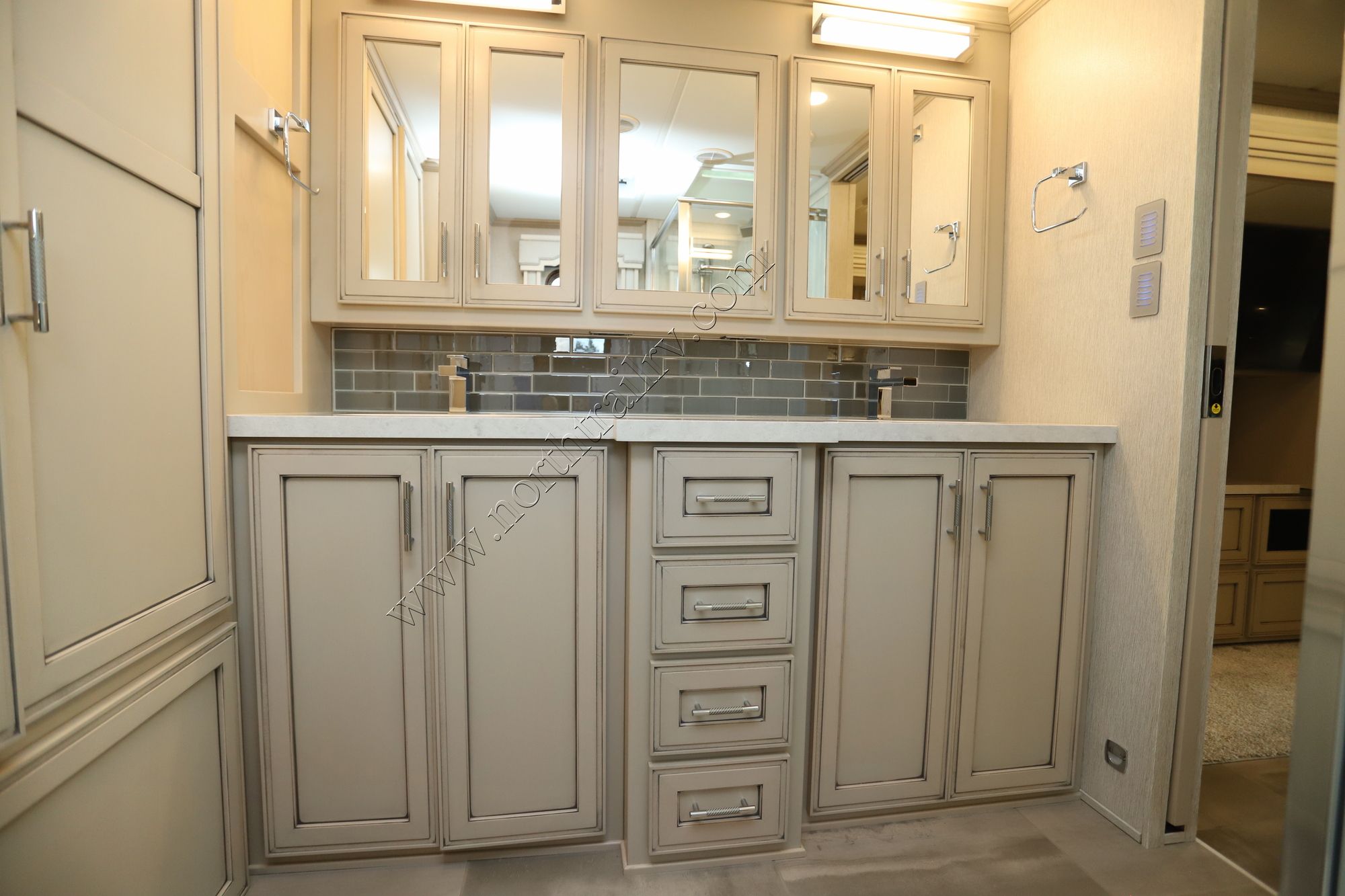 Used 2023 Newmar Ventana 4328 Class A  For Sale