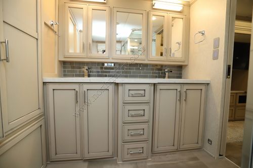 2023 Newmar Ventana 4328