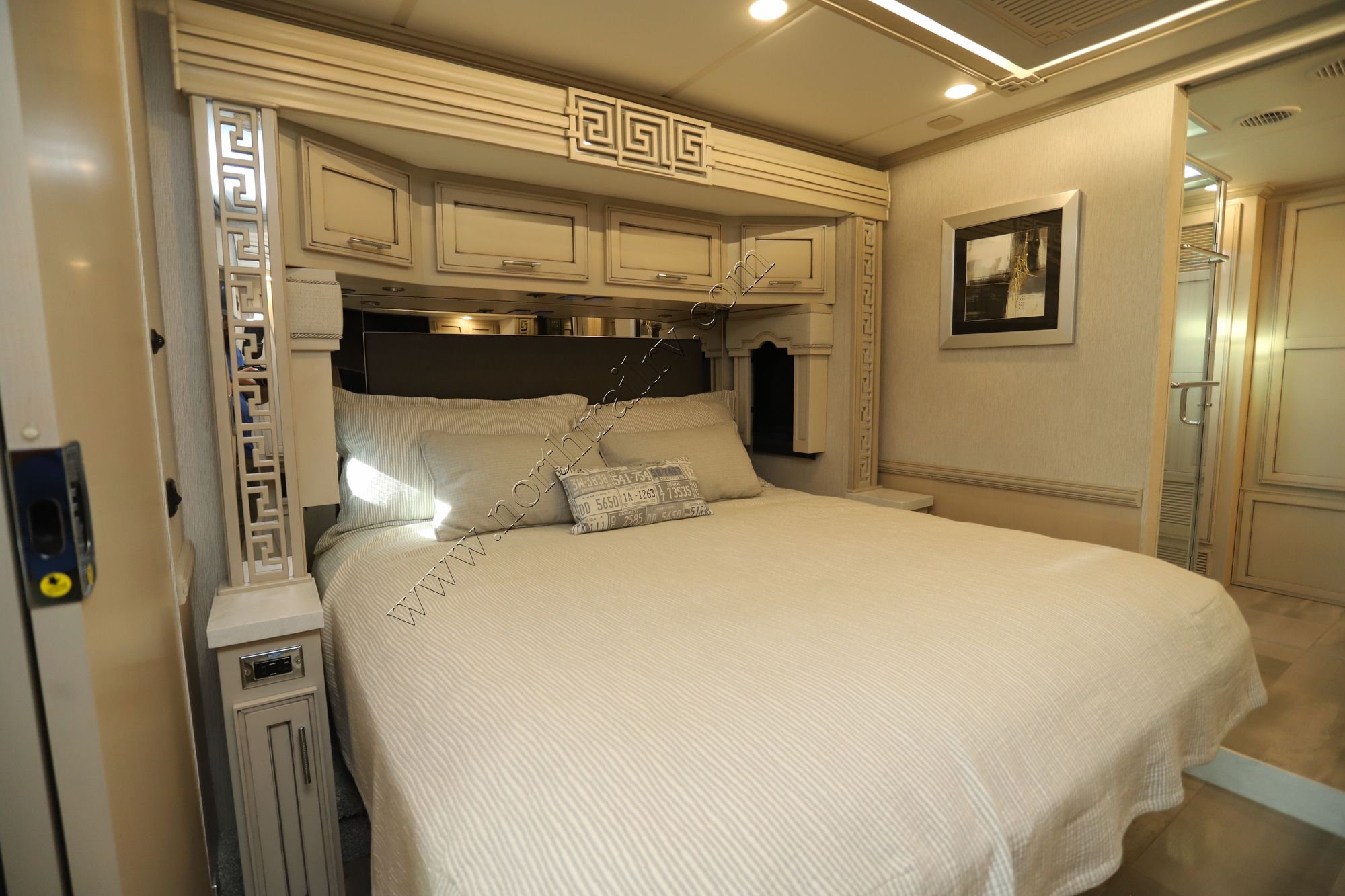 Used 2023 Newmar Ventana 4328 Class A  For Sale