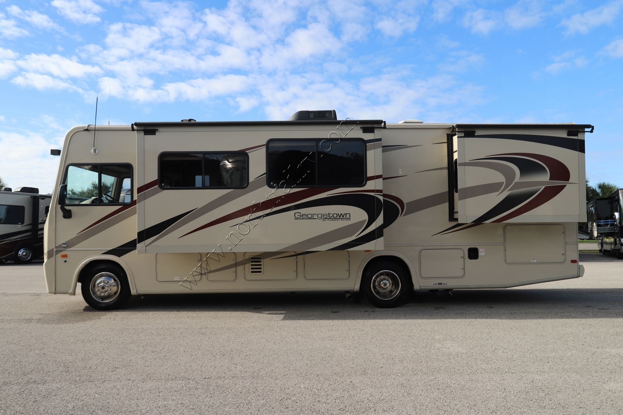 Used 2018 Forest River Georgetown Gt3 30X Class A  For Sale