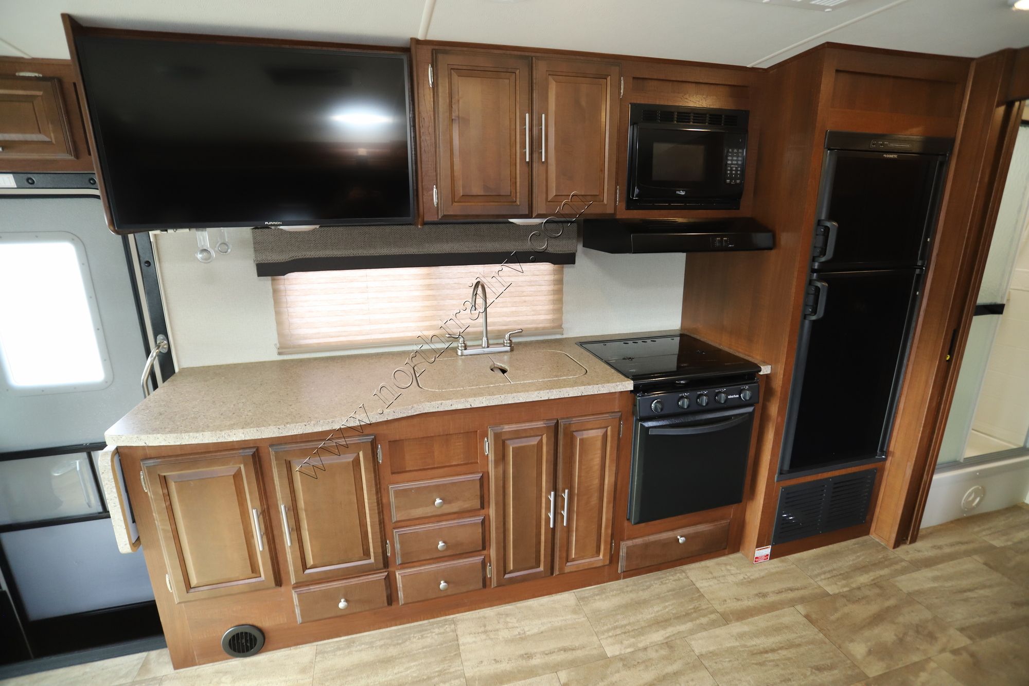 Used 2018 Forest River Georgetown Gt3 30X Class A  For Sale