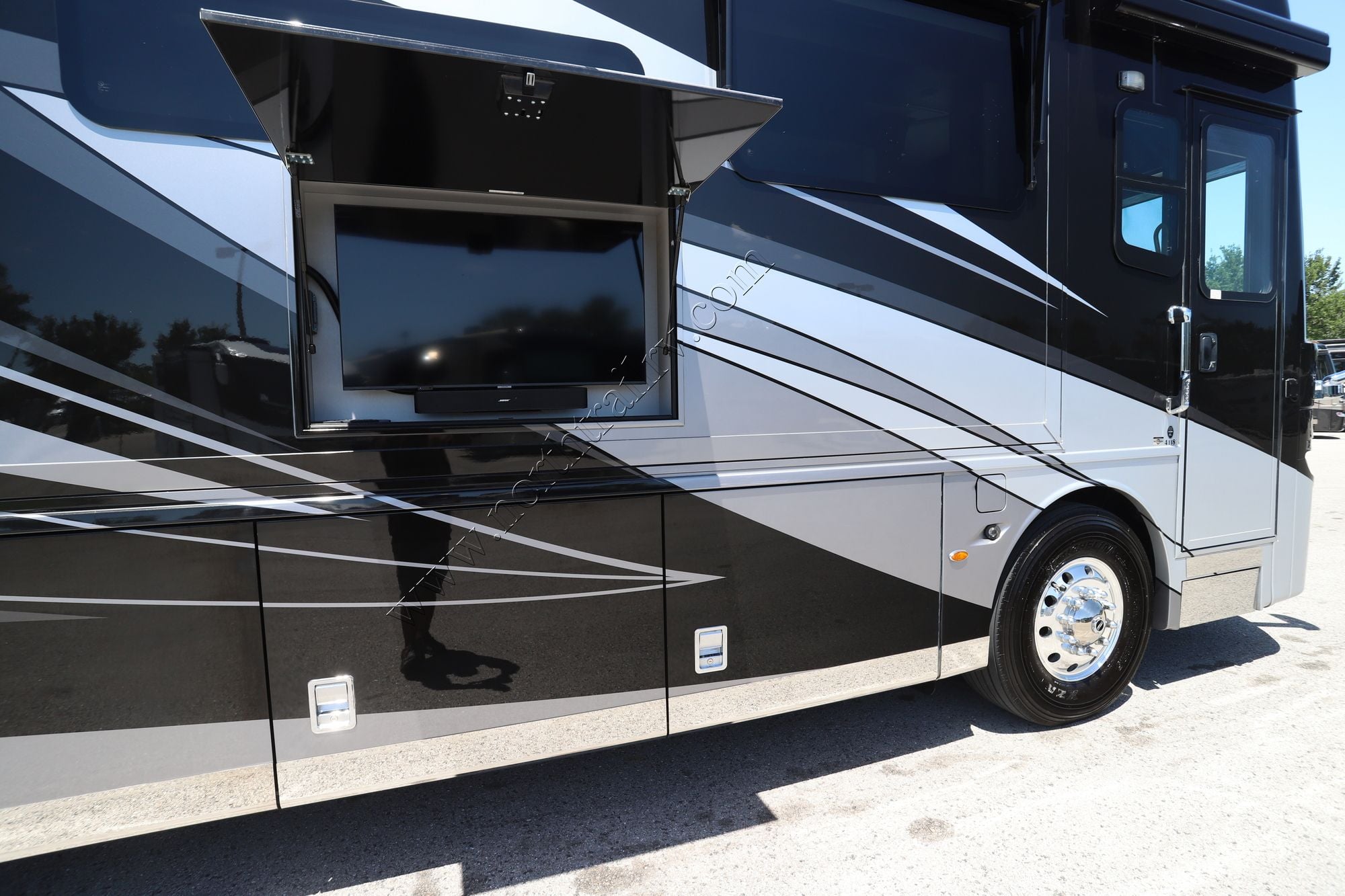 Used 2021 Newmar Mountain Aire 4118 Class A  For Sale