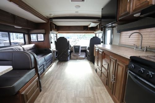 2018 Forest River Georgetown Gt3 30X