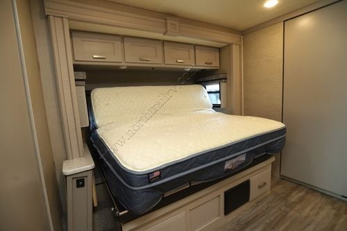 2023 Thor Miramar 34.7