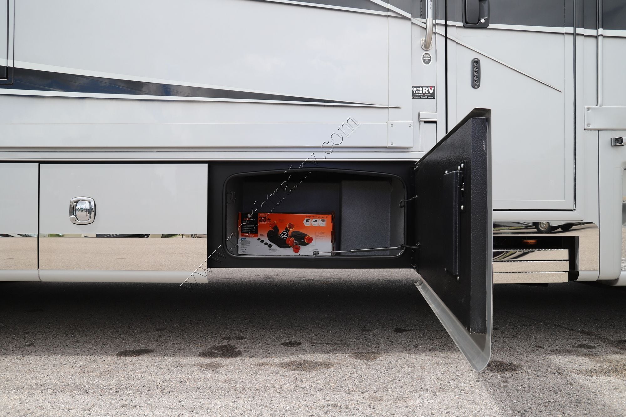 Used 2021 Dynamax Dynaquest Xl 3801TS Super C  For Sale
