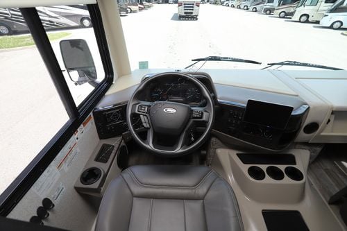 2023 Thor Miramar 34.7