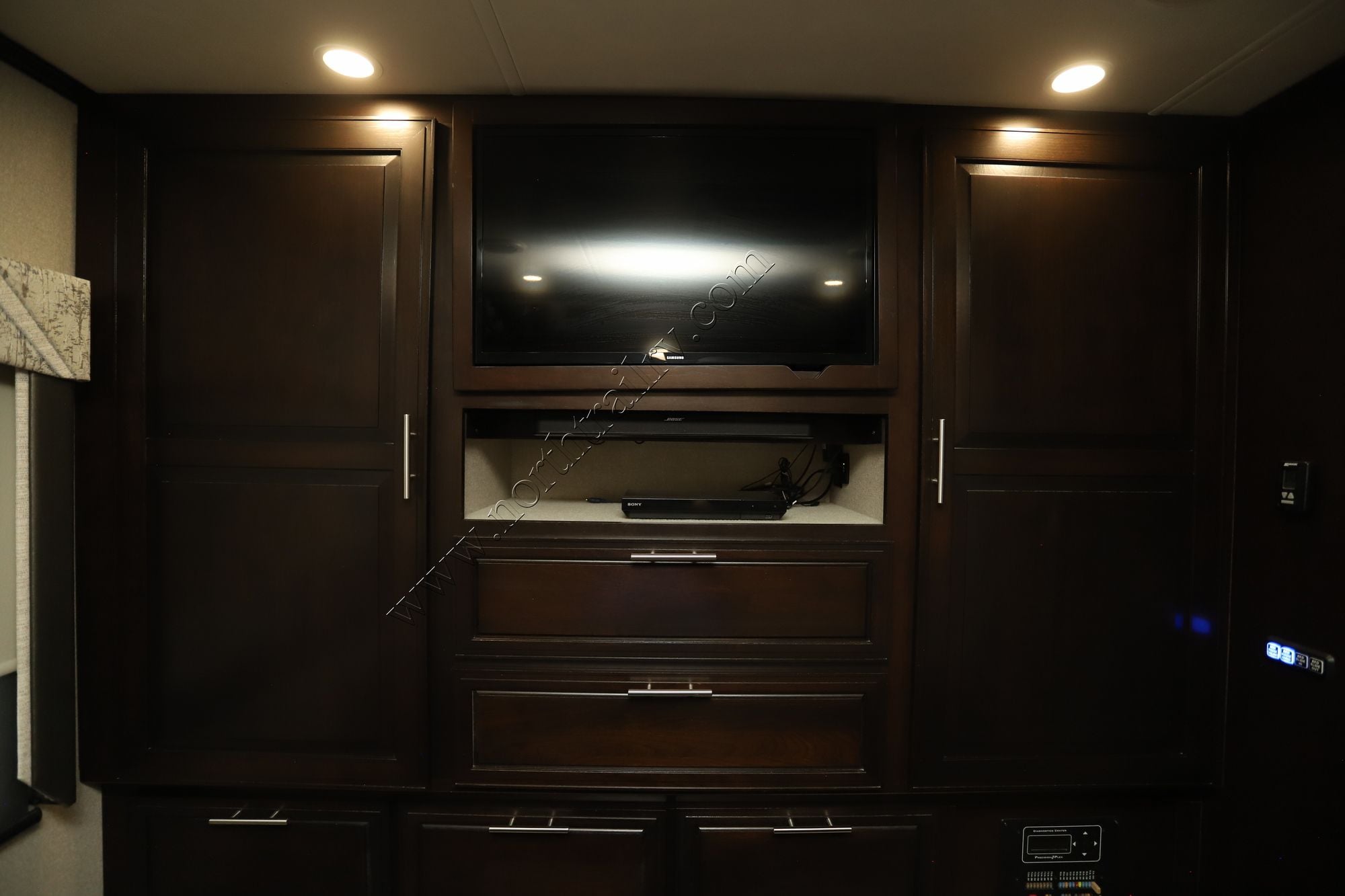 Used 2021 Dynamax Dynaquest Xl 3801TS Super C  For Sale