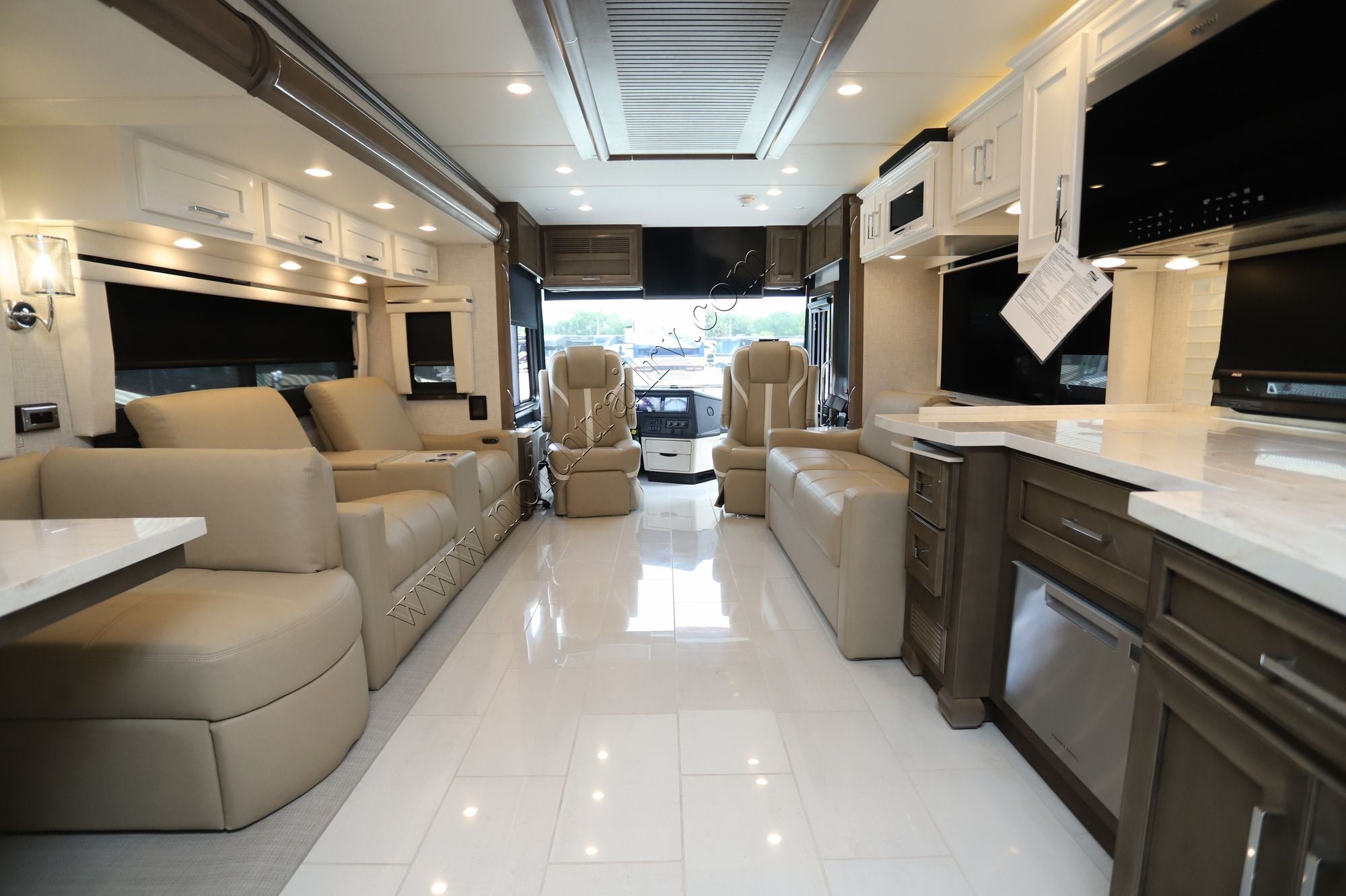 New 2026 Newmar Ventana 4037 Class A  For Sale