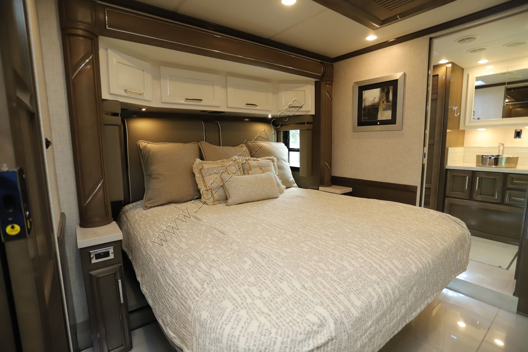 New 2026 Newmar Ventana 4037 Class A  For Sale