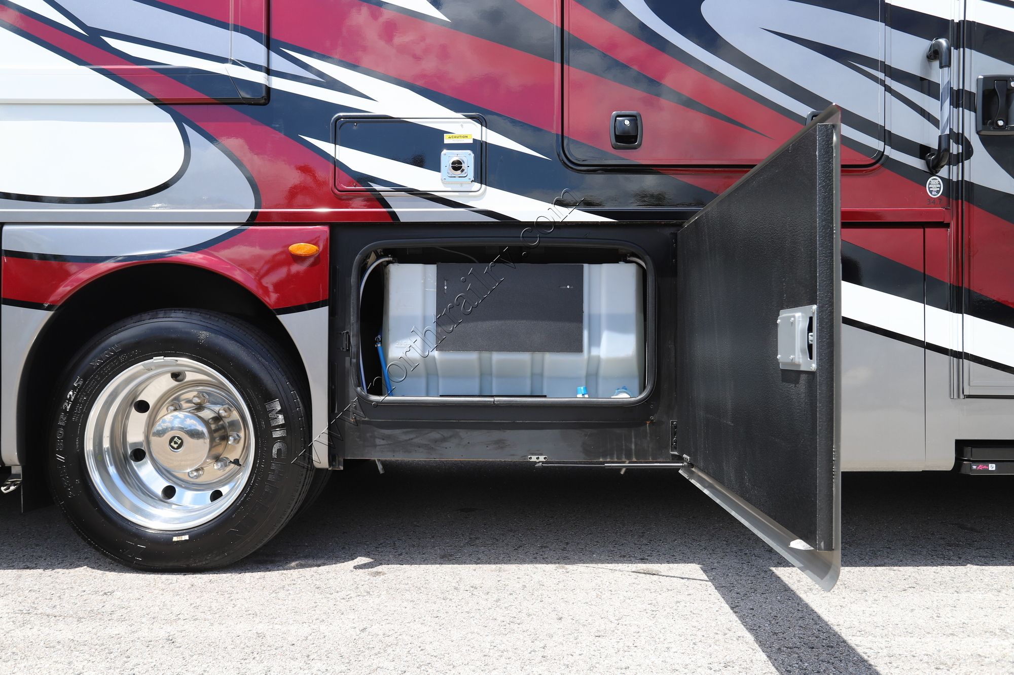 Used 2023 Thor Miramar 34.7 Class A  For Sale