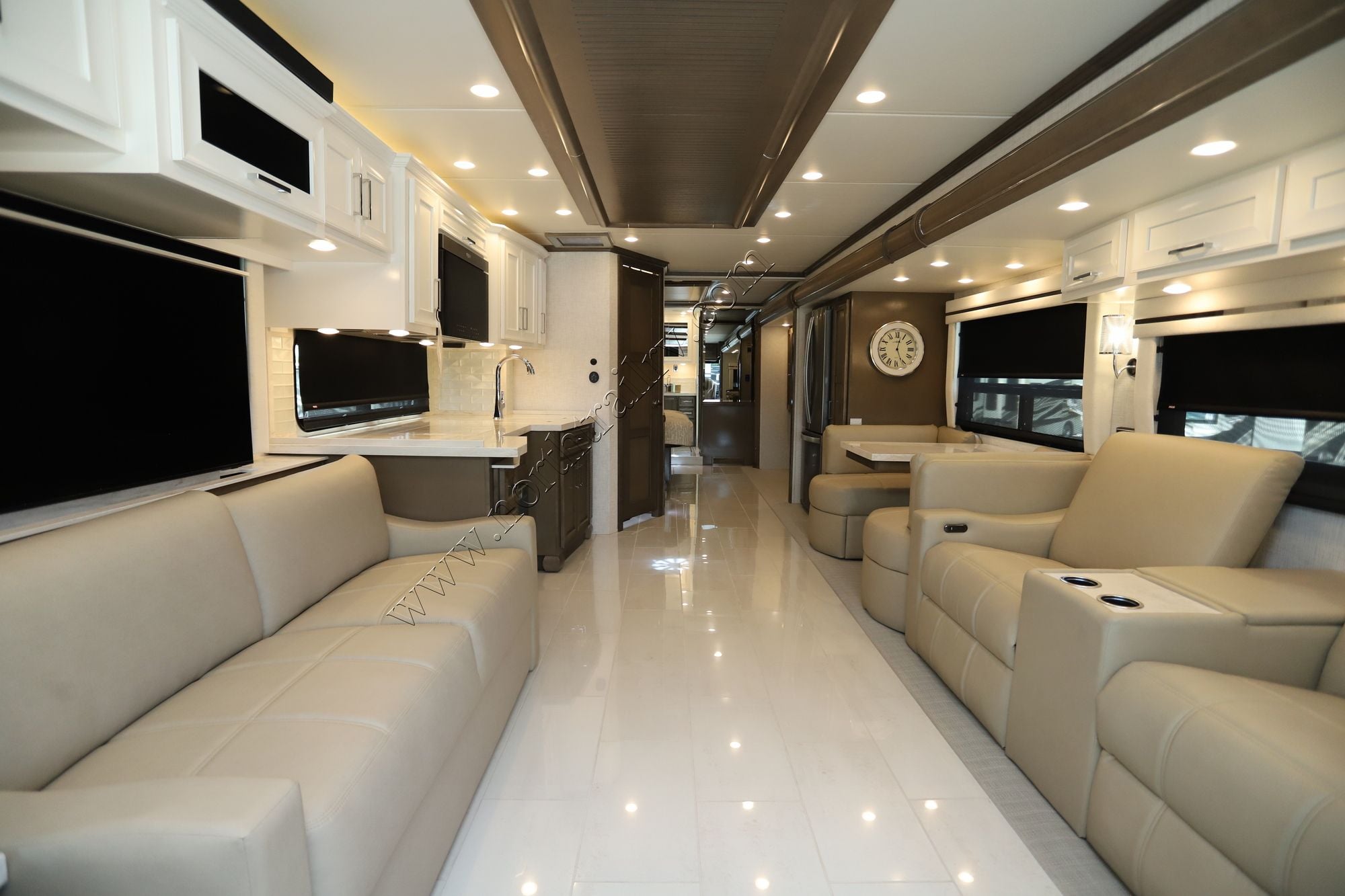 New 2026 Newmar Ventana 4037 Class A  For Sale