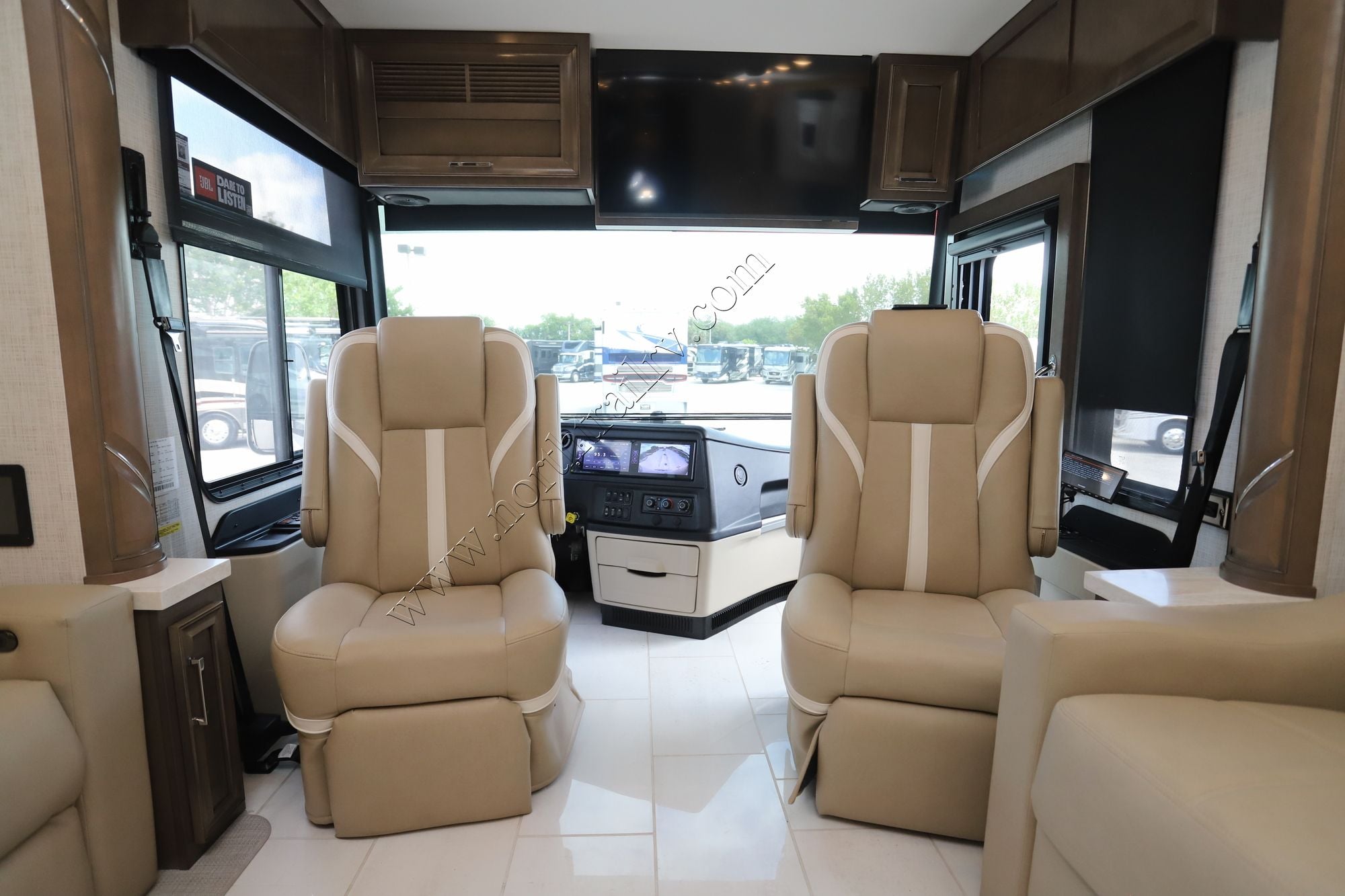 New 2026 Newmar Ventana 4037 Class A  For Sale