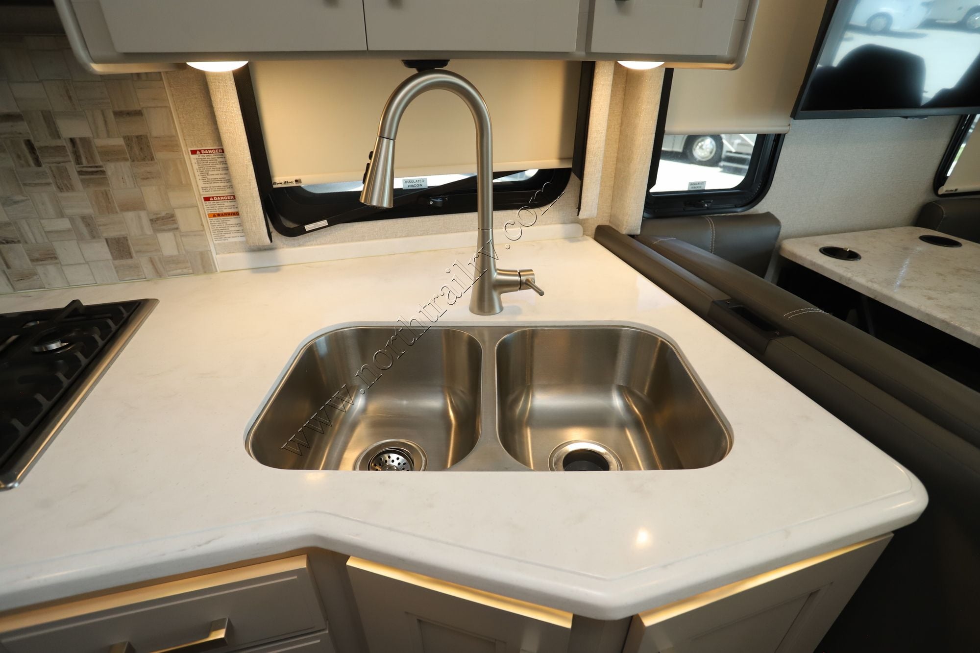 Used 2023 Thor Miramar 34.7 Class A  For Sale