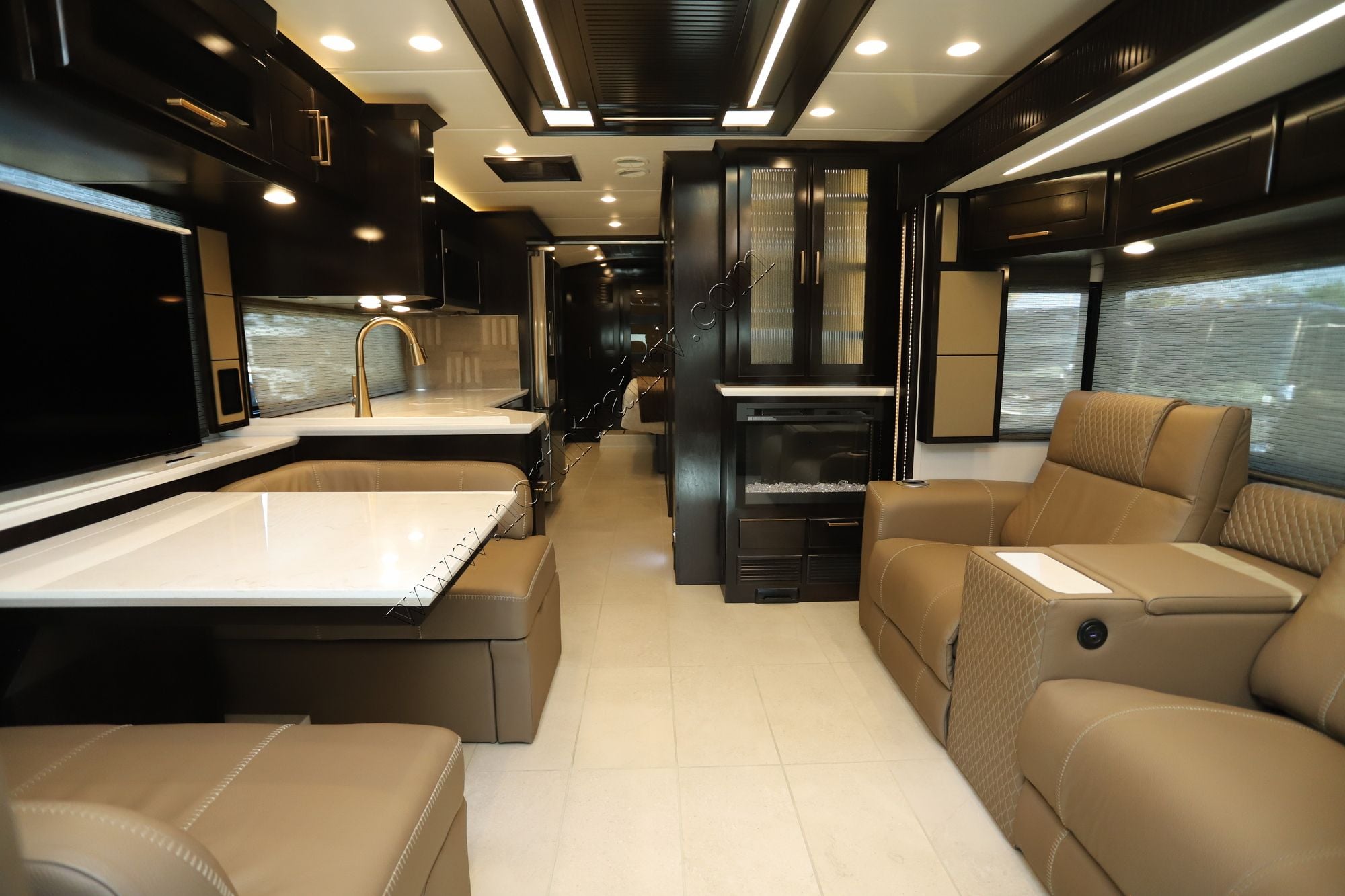 New 2027 Newmar New Aire 3543 Class A  For Sale