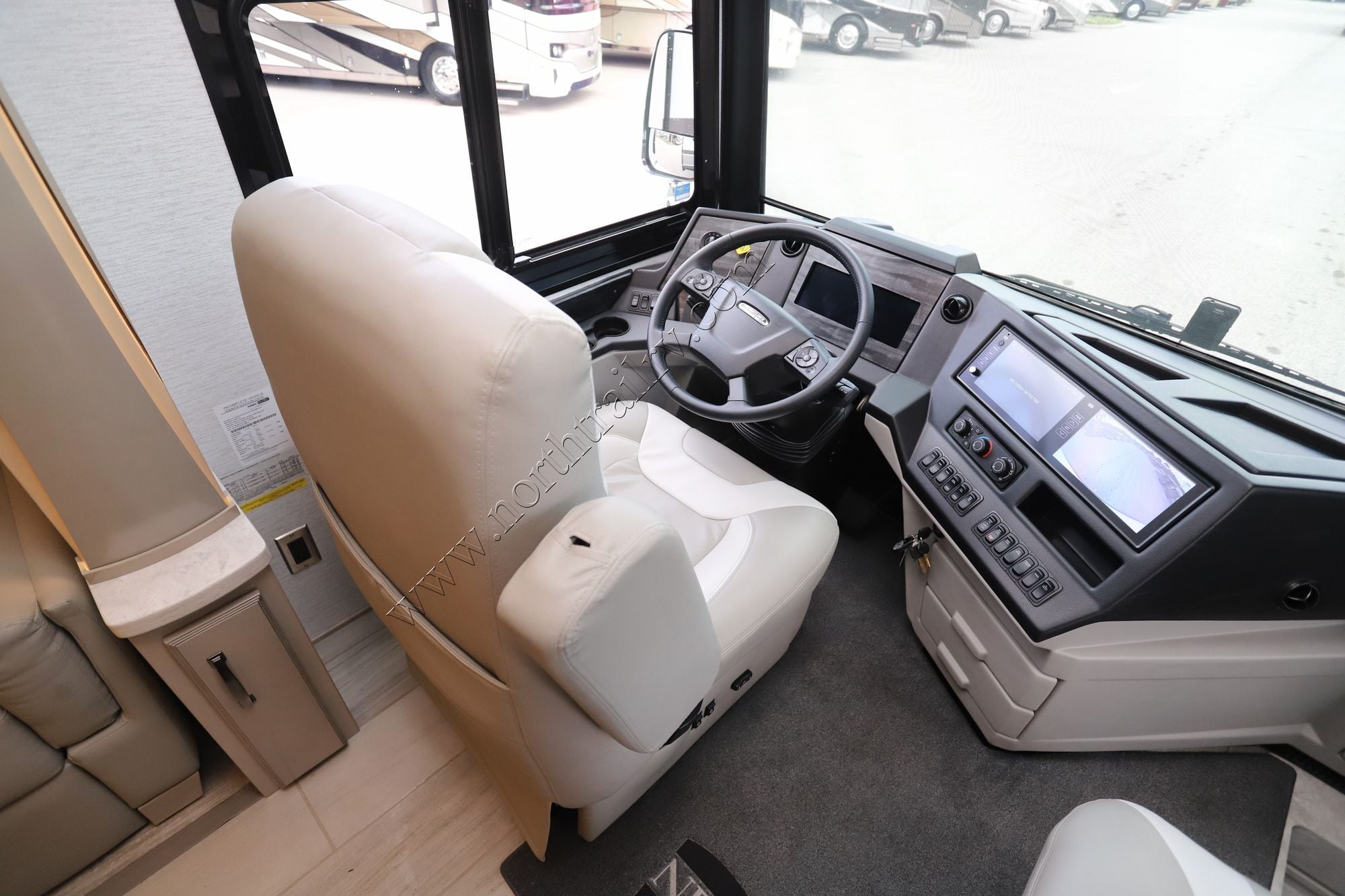 Used 2024 Newmar Dutch Star 4081 Class A  For Sale