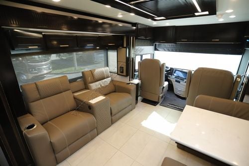 2027 Newmar New Aire 3543