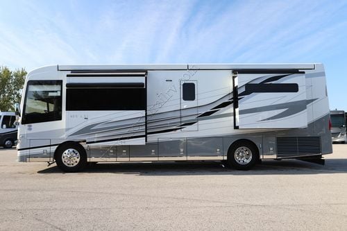 2027 Newmar New Aire 3543