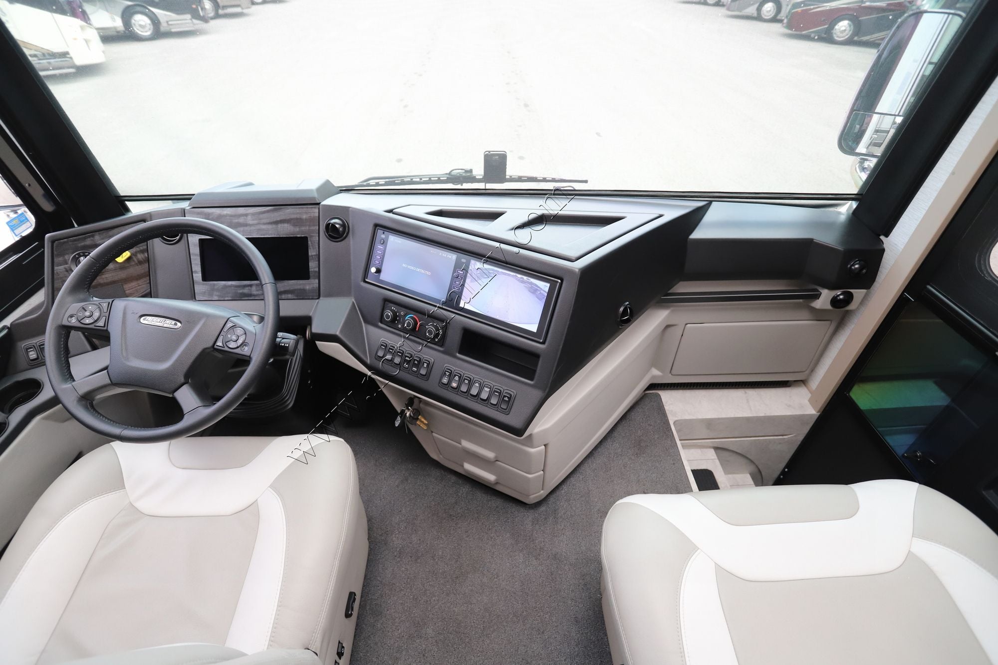 Used 2024 Newmar Dutch Star 4081 Class A  For Sale