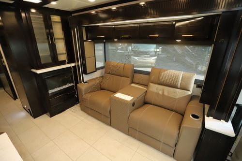 2027 Newmar New Aire 3543