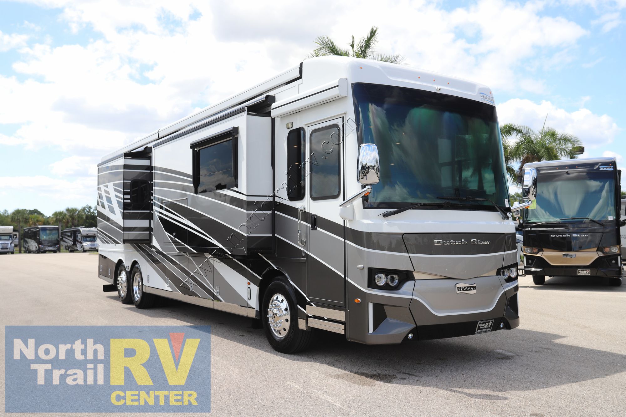 Used 2024 Newmar Dutch Star 4081 Class A  For Sale