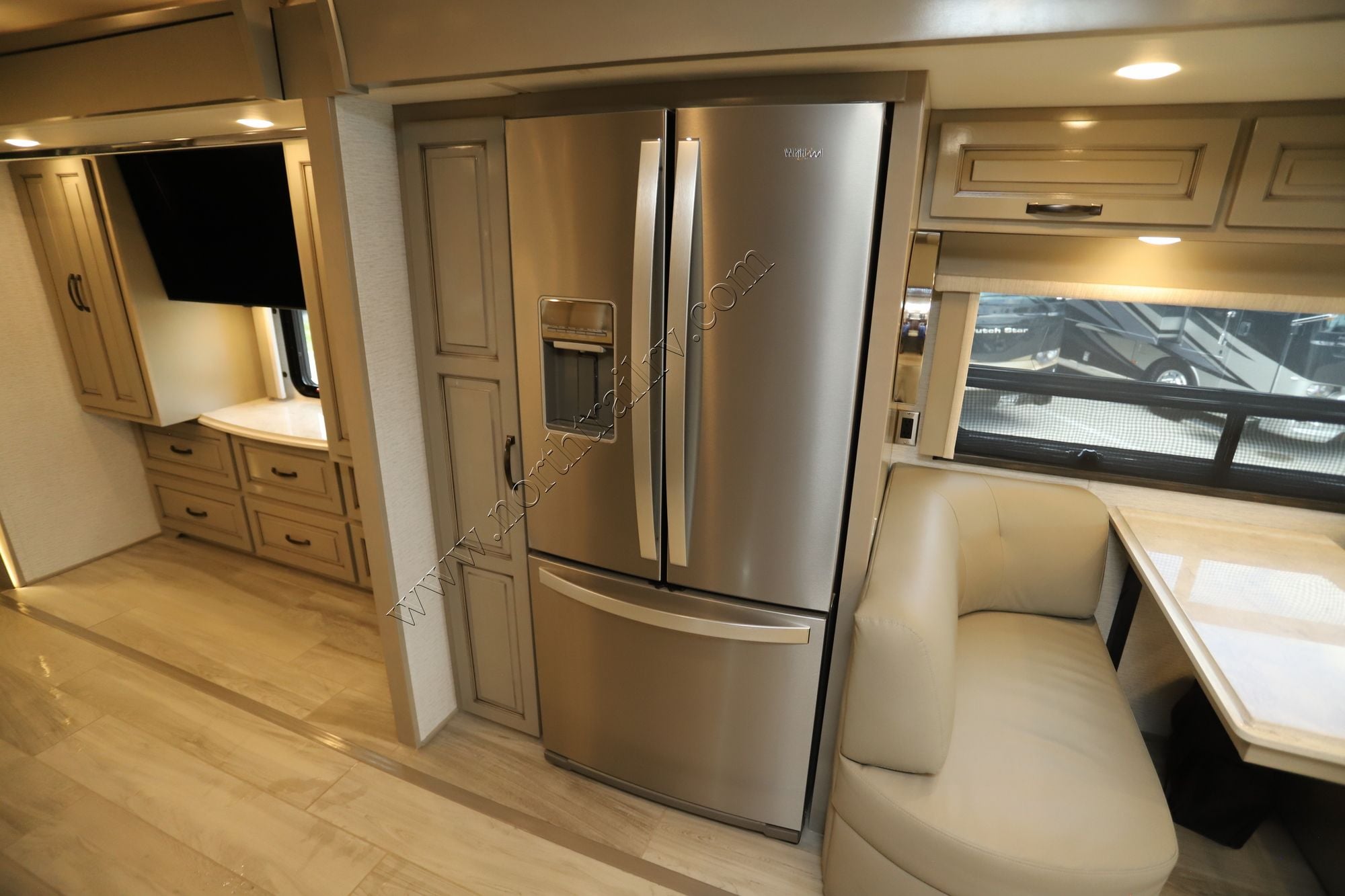 Used 2024 Newmar Dutch Star 4081 Class A  For Sale