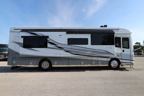 2027 Newmar New Aire 3543